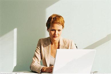 《艾尔登法环》PS5开启光追后 平均15-20FPS